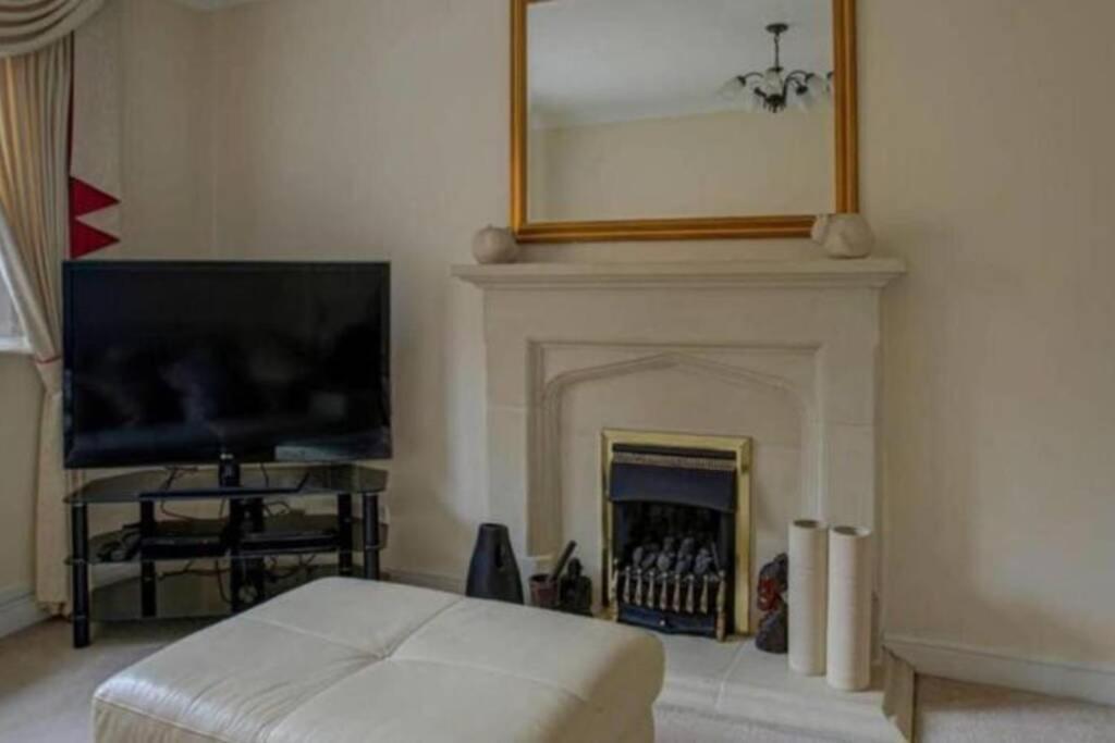 Casa de férias Luxury 4 Bedroom House Manchester